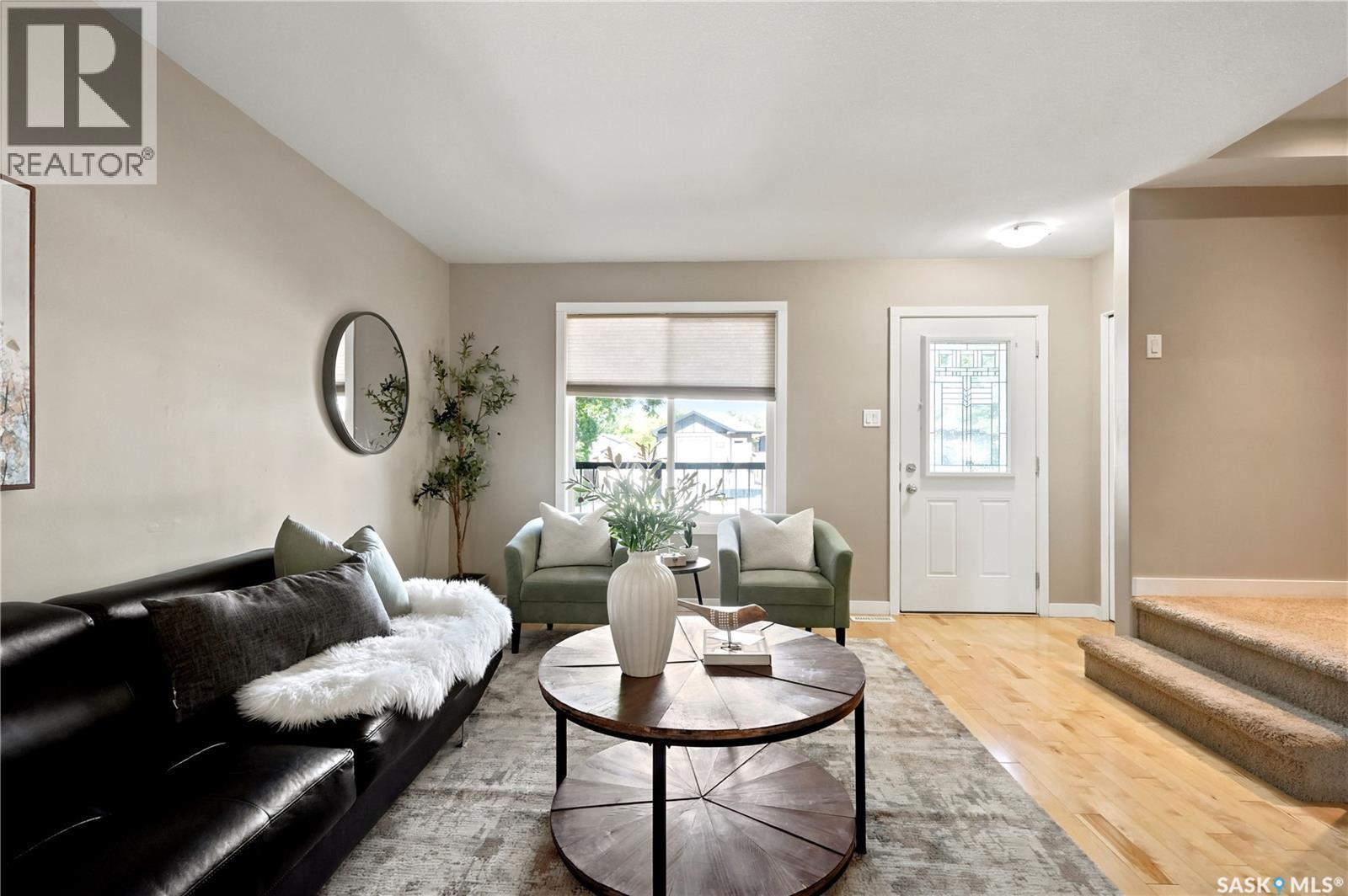 465 Montreal STREET - photo 2