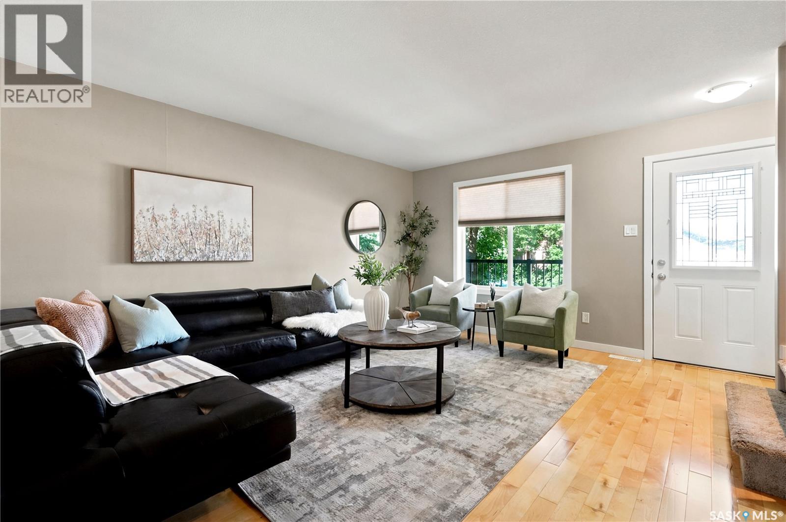 465 Montreal STREET - photo 3