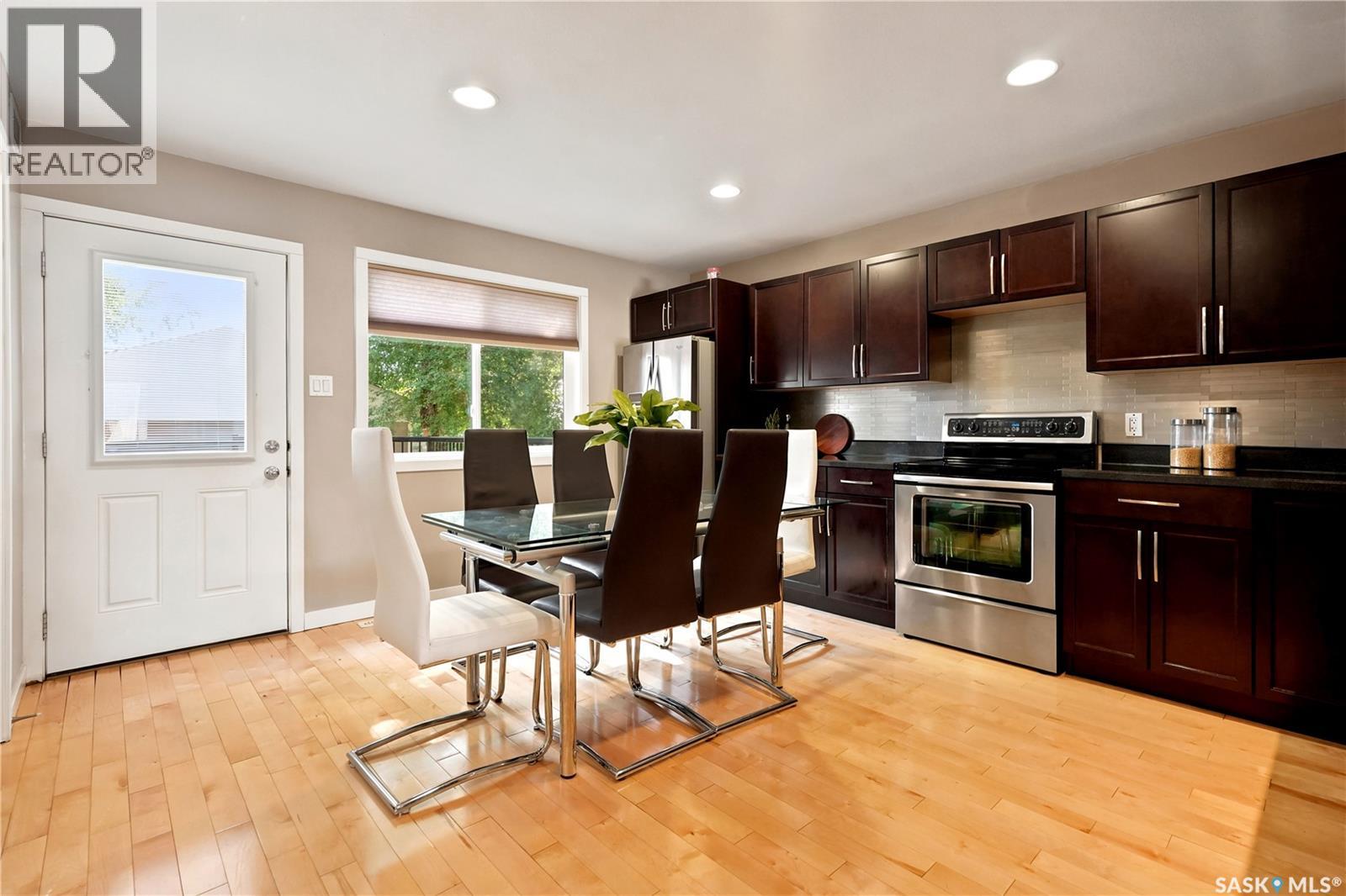 465 Montreal STREET — photo 7