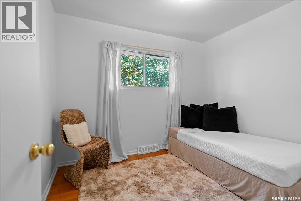 108 Marsh CRESCENT - 14