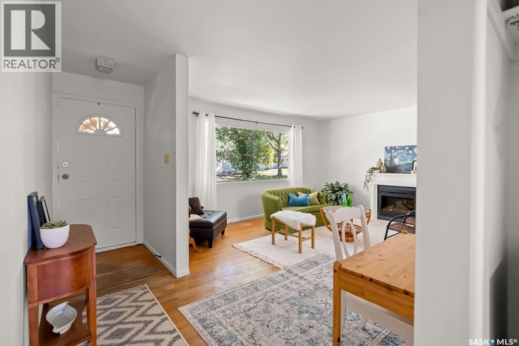 108 Marsh CRESCENT - 4