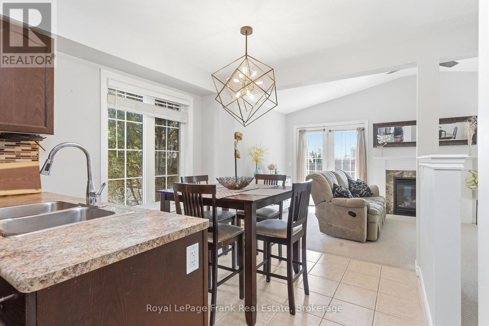 1340 WADEBRIDGE CRESCENT - 10
