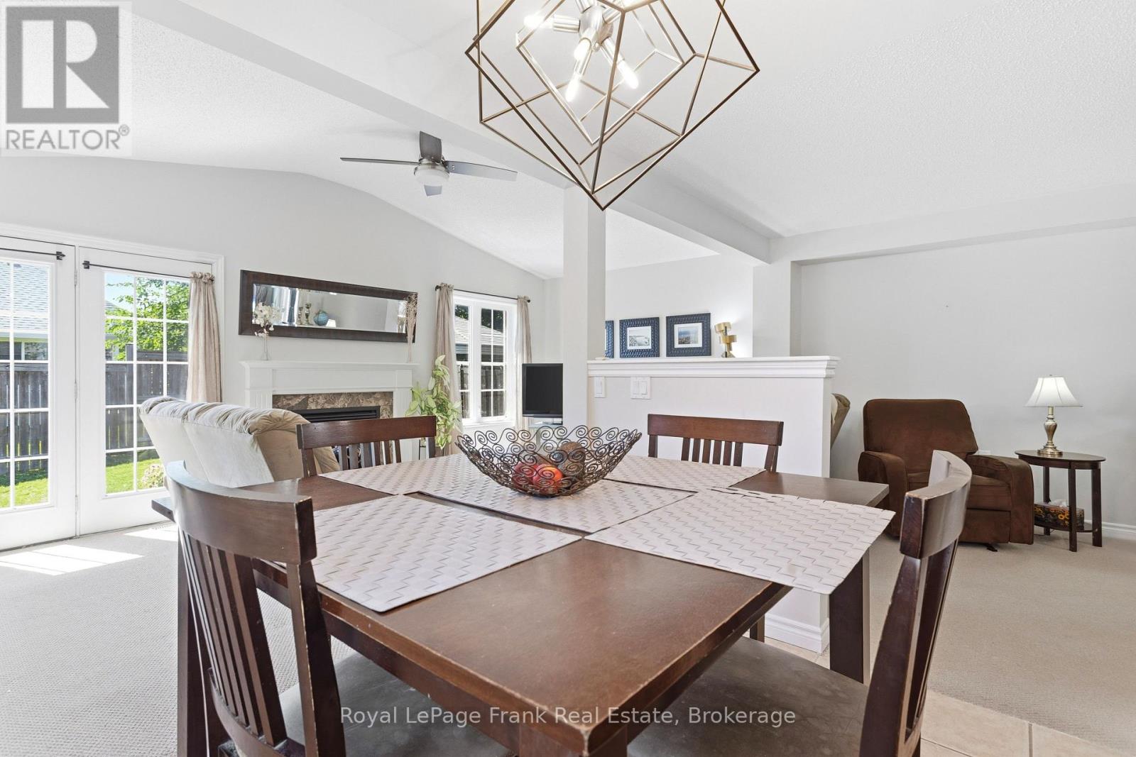 1340 WADEBRIDGE CRESCENT - 11