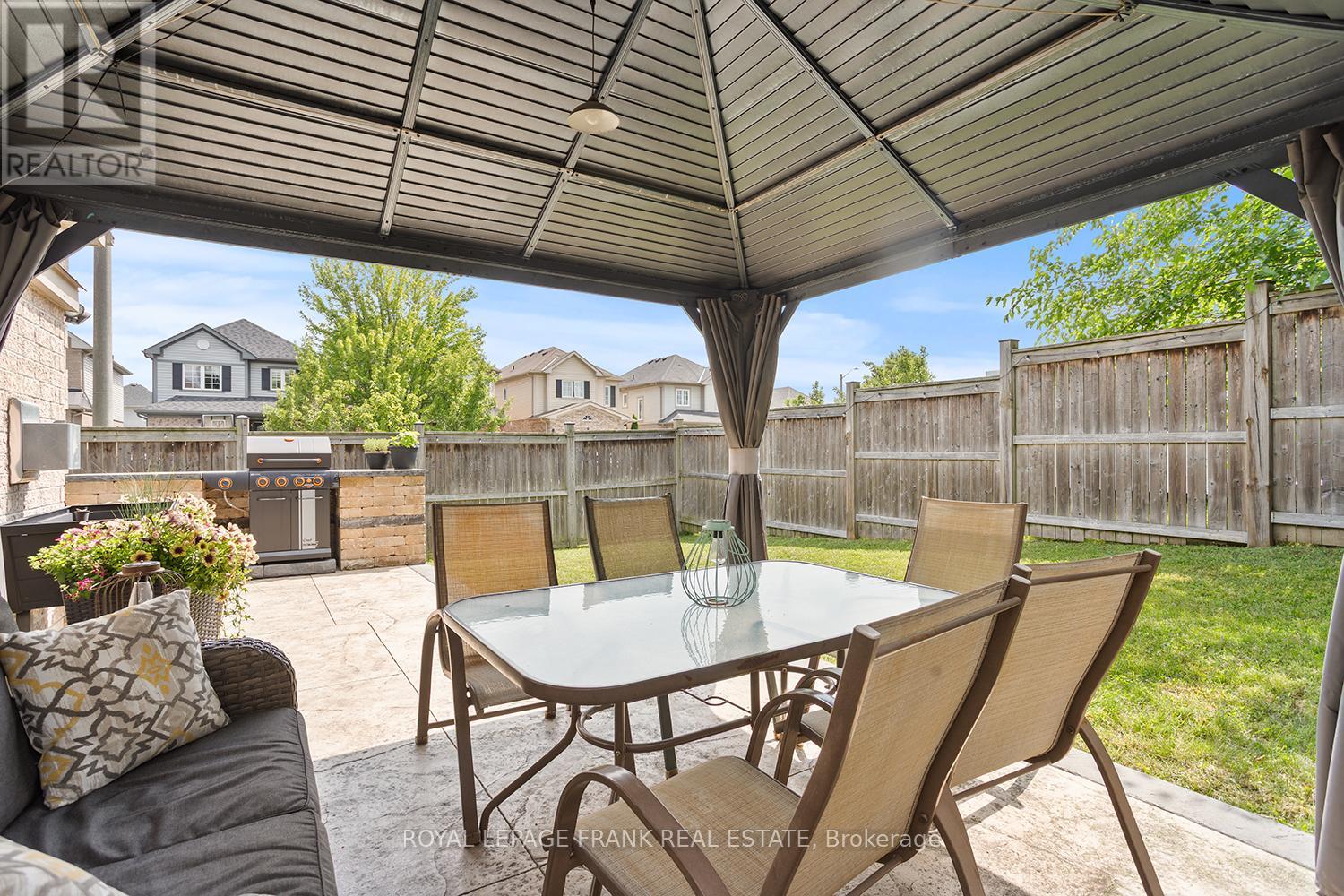 1340 WADEBRIDGE CRESCENT - 34