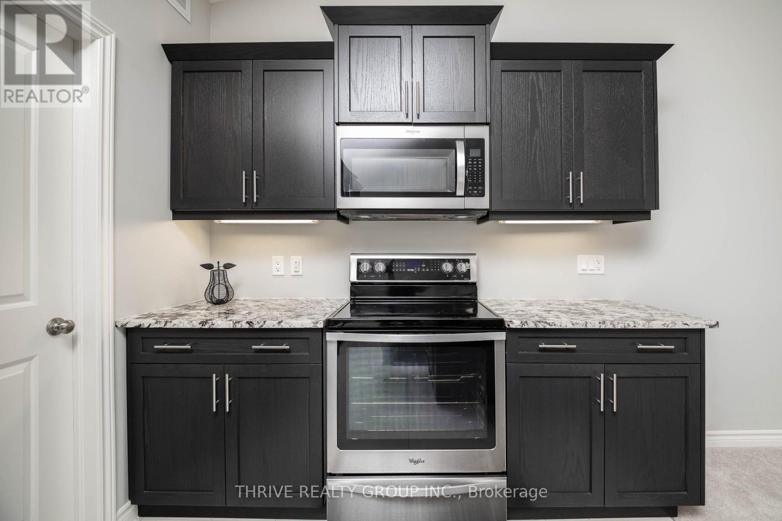 #123 2250 BUROAK DRIVE - 5