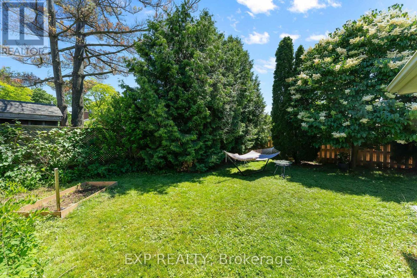 11 ABRAHAM DRIVE - 28