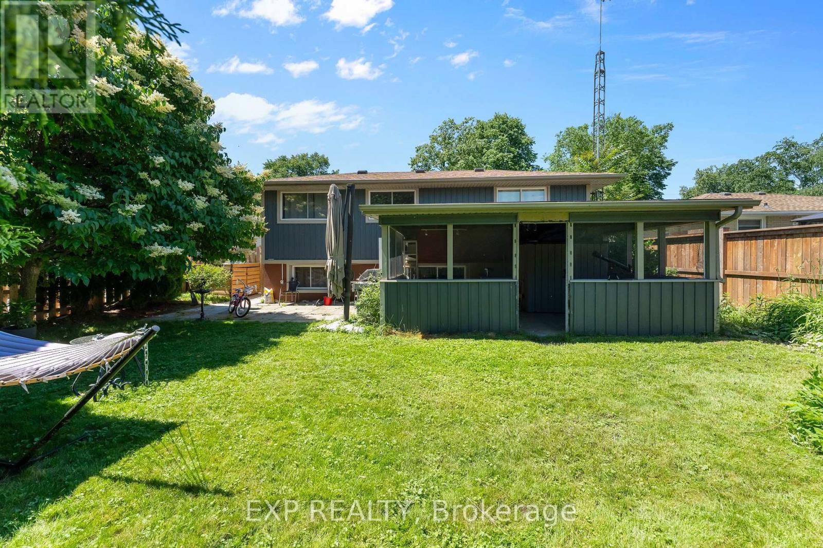 11 ABRAHAM DRIVE - 26