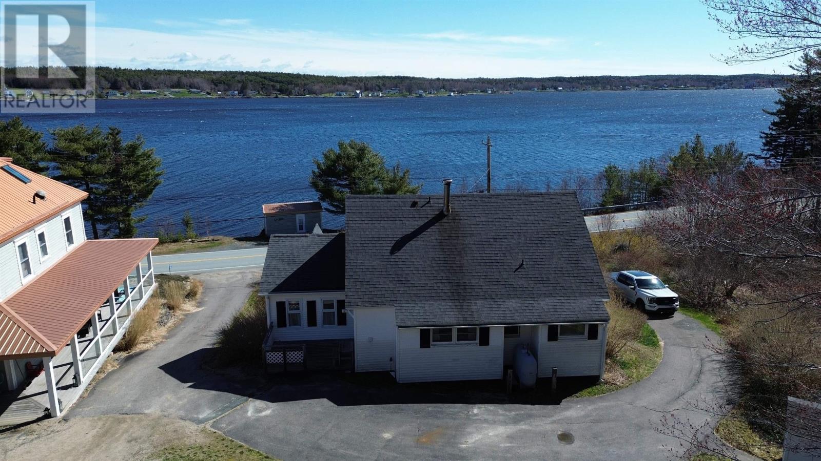 2328 Highway 331 - 32