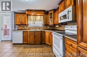 312 Bayview Court - 3
