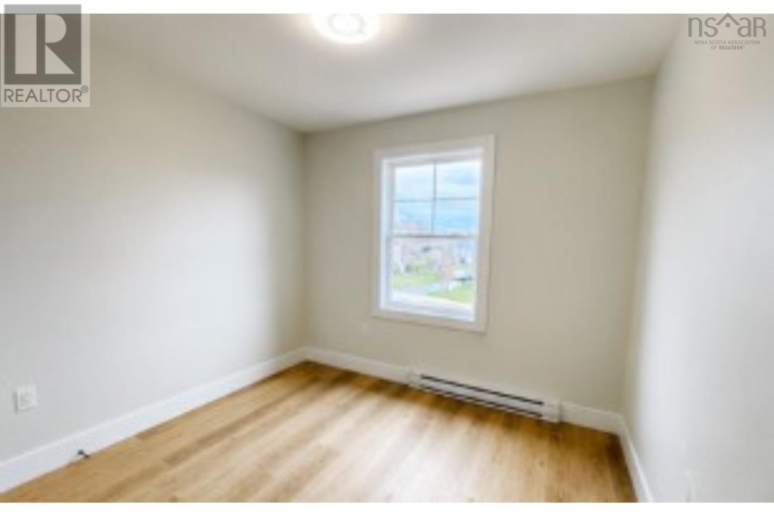 64 Everette Street - 11