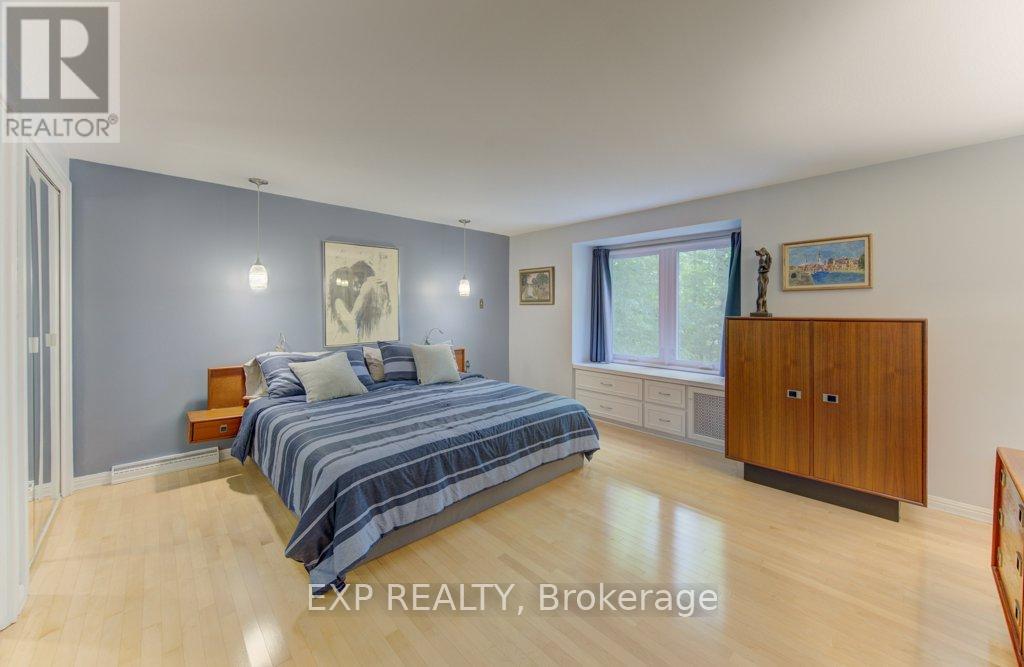 318 SHAKESPEARE PLACE - Image 28
