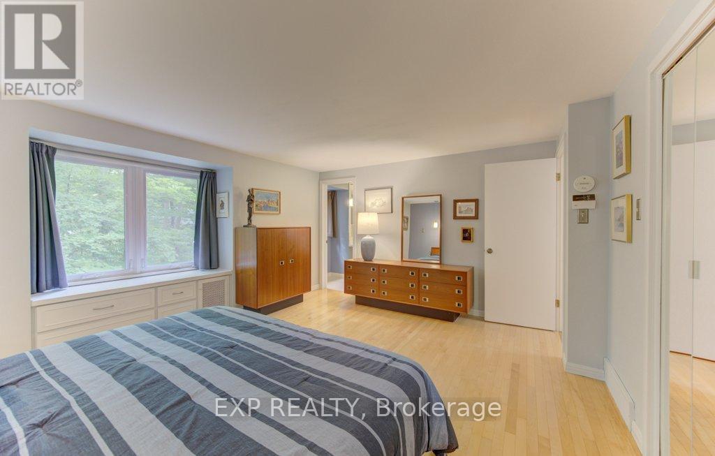 318 SHAKESPEARE PLACE - Image 29