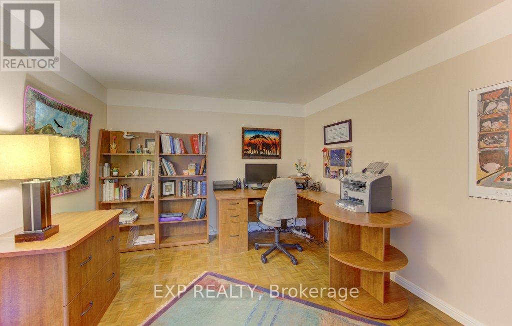 318 SHAKESPEARE PLACE - Image 32