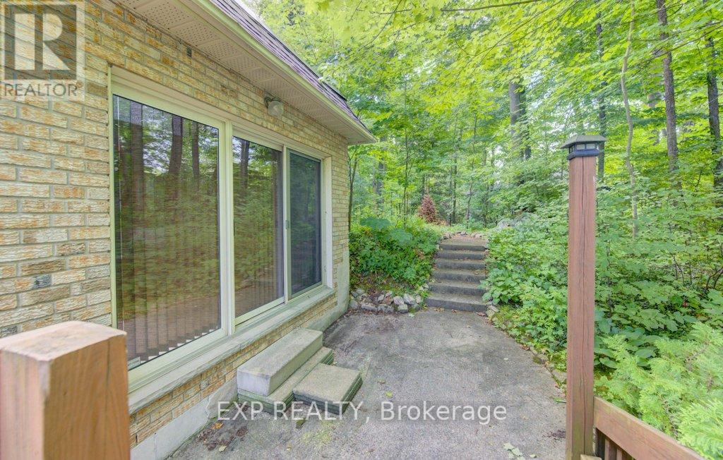318 SHAKESPEARE PLACE - Image 43