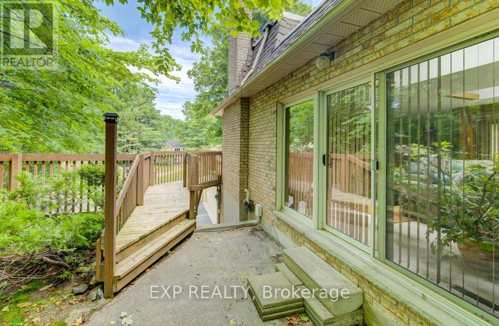 318 SHAKESPEARE PLACE - Image 44