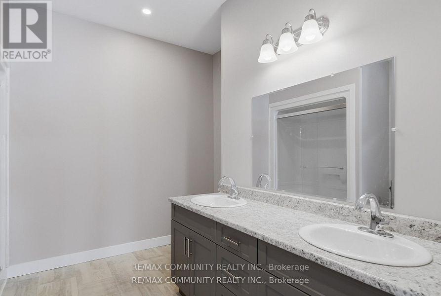 52 POTTER DRIVE - 22