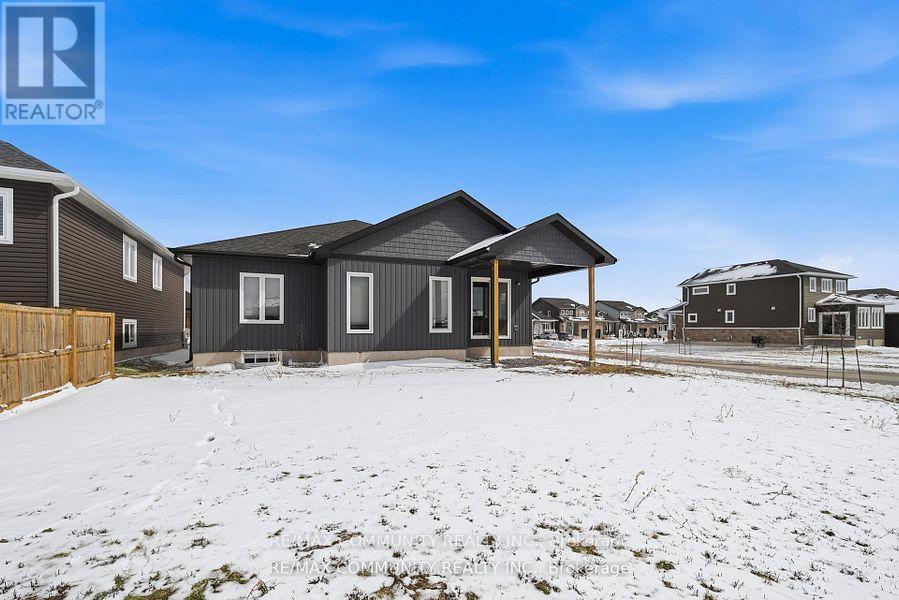 52 POTTER DRIVE - 36