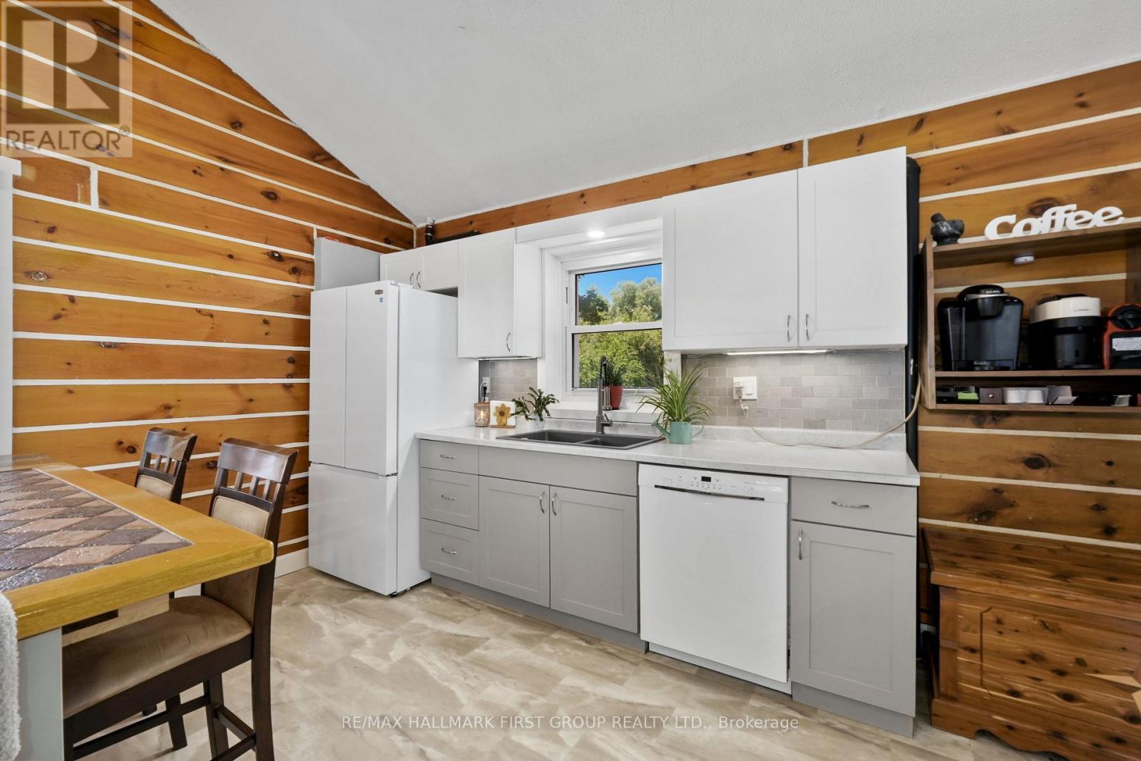 7638 TELEPHONE ROAD - Image 14
