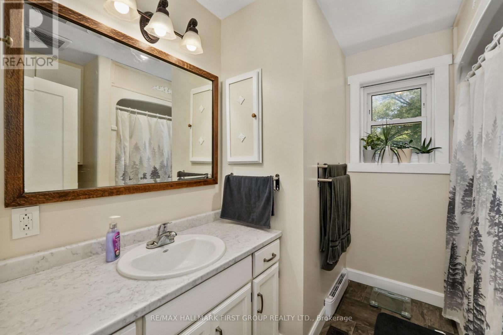7638 TELEPHONE ROAD - Image 22