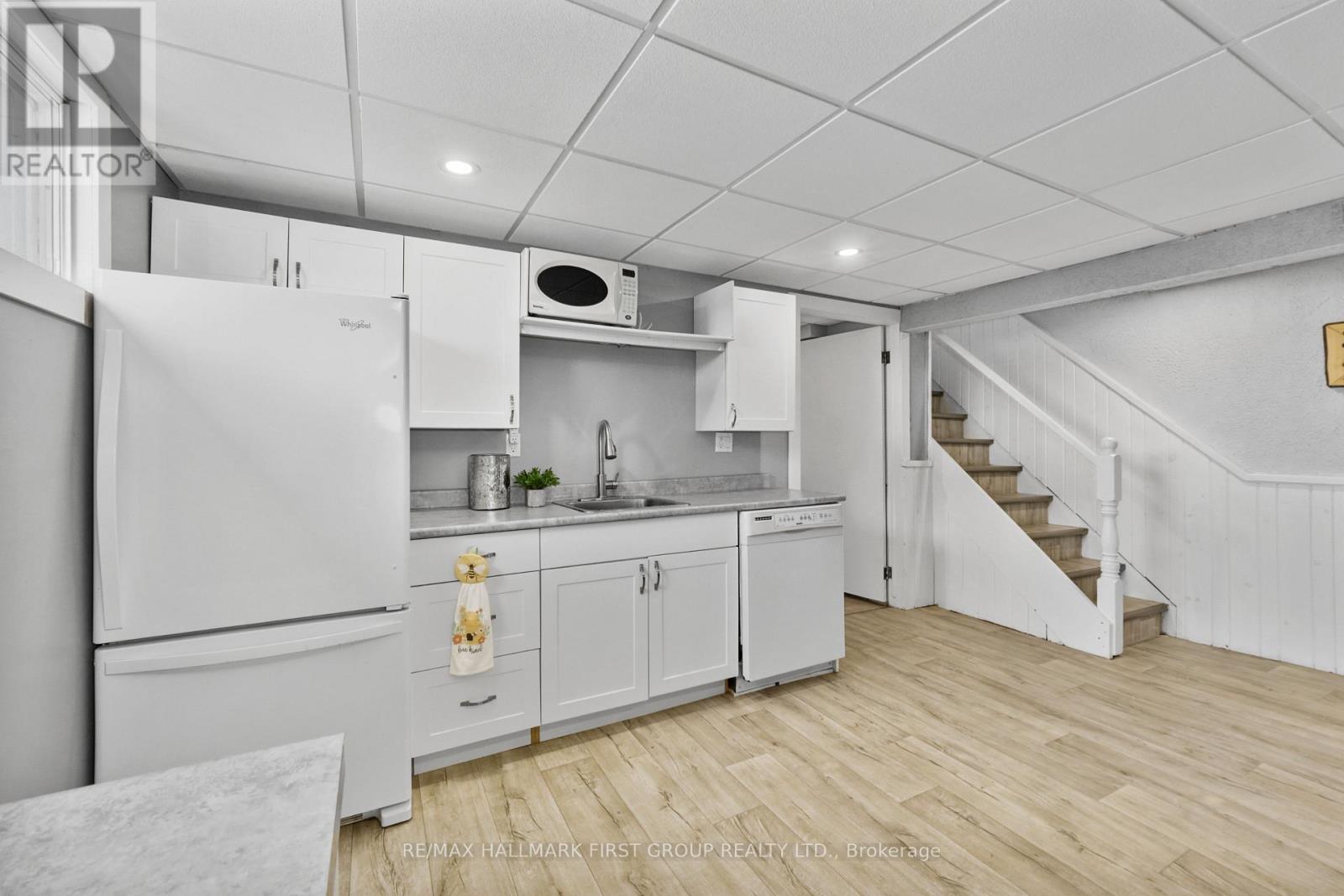 7638 TELEPHONE ROAD - Image 27