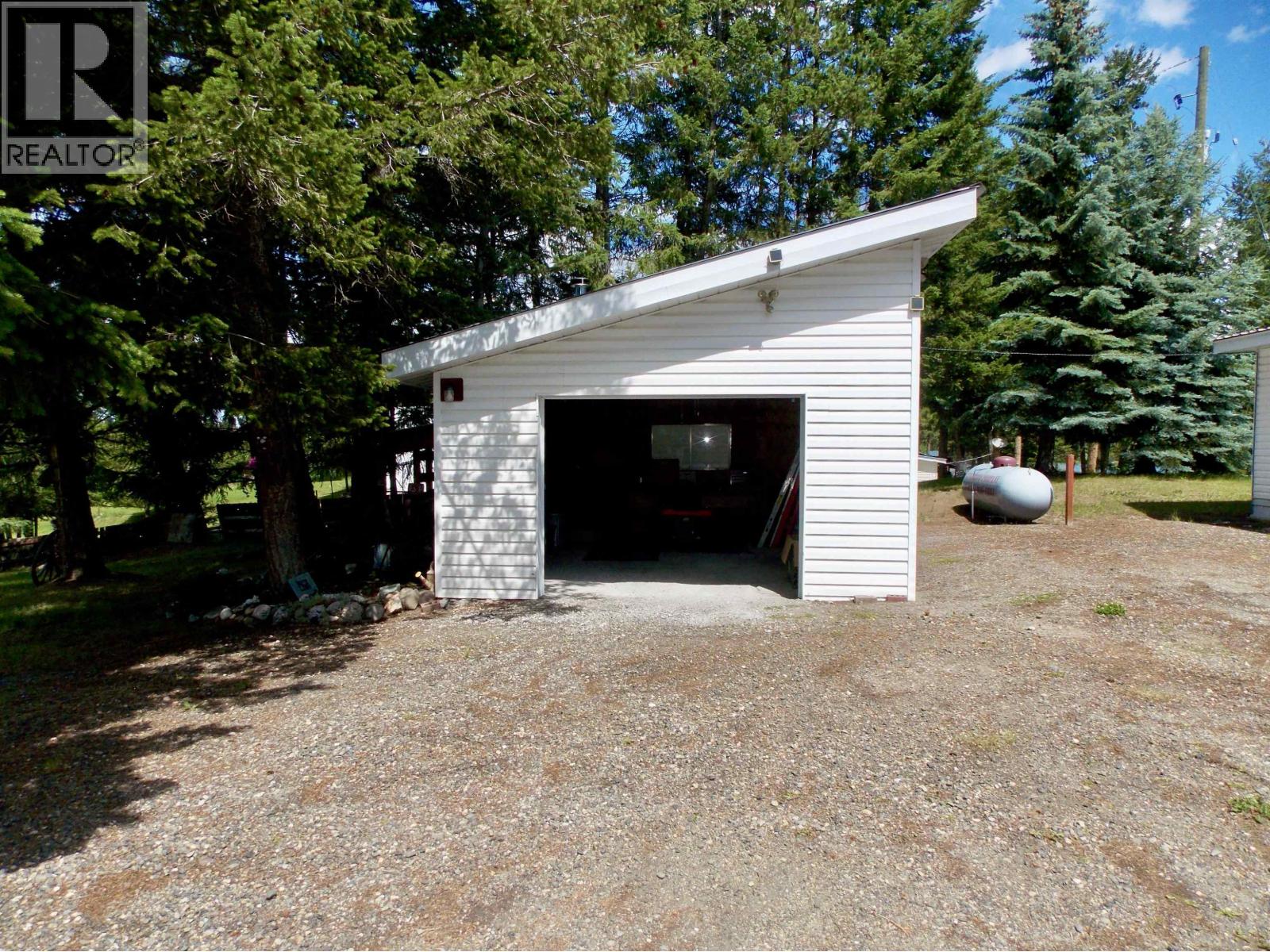 3425 S CHIMNEY LAKE ROAD - 31