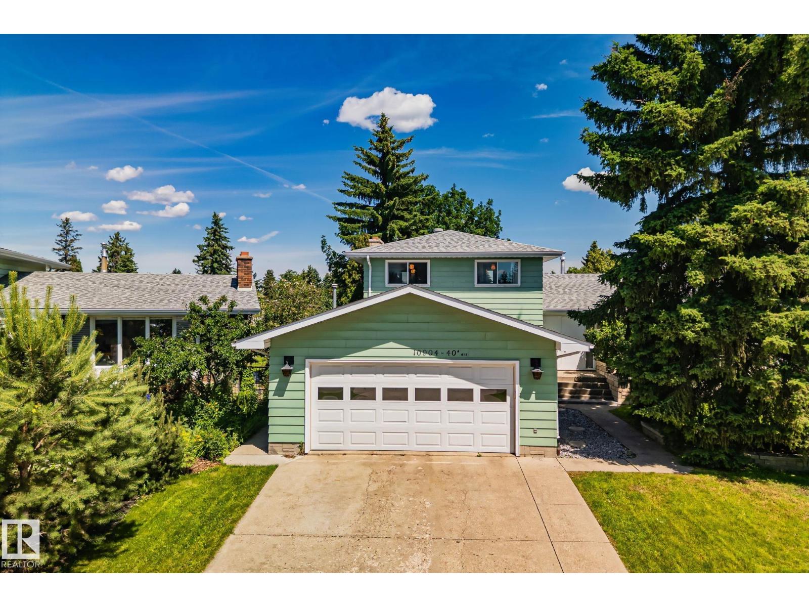 10904 40A AV NW - 1