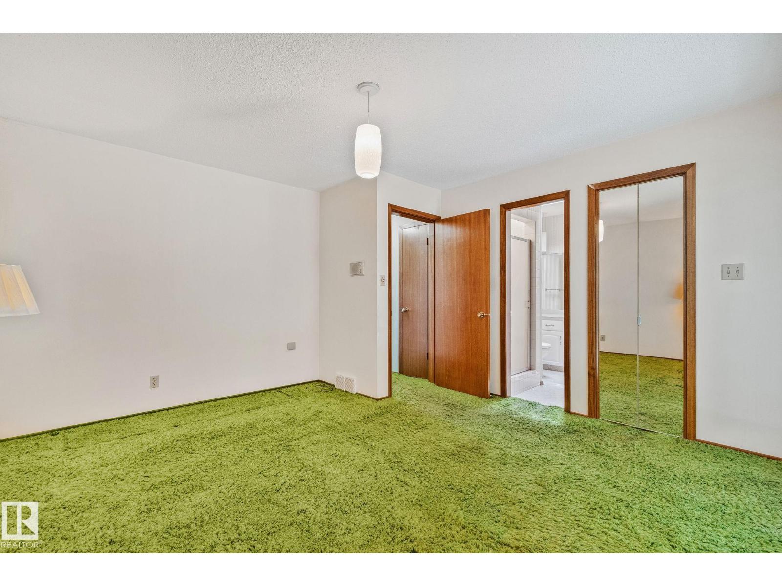 10904 40A AV NW - 41