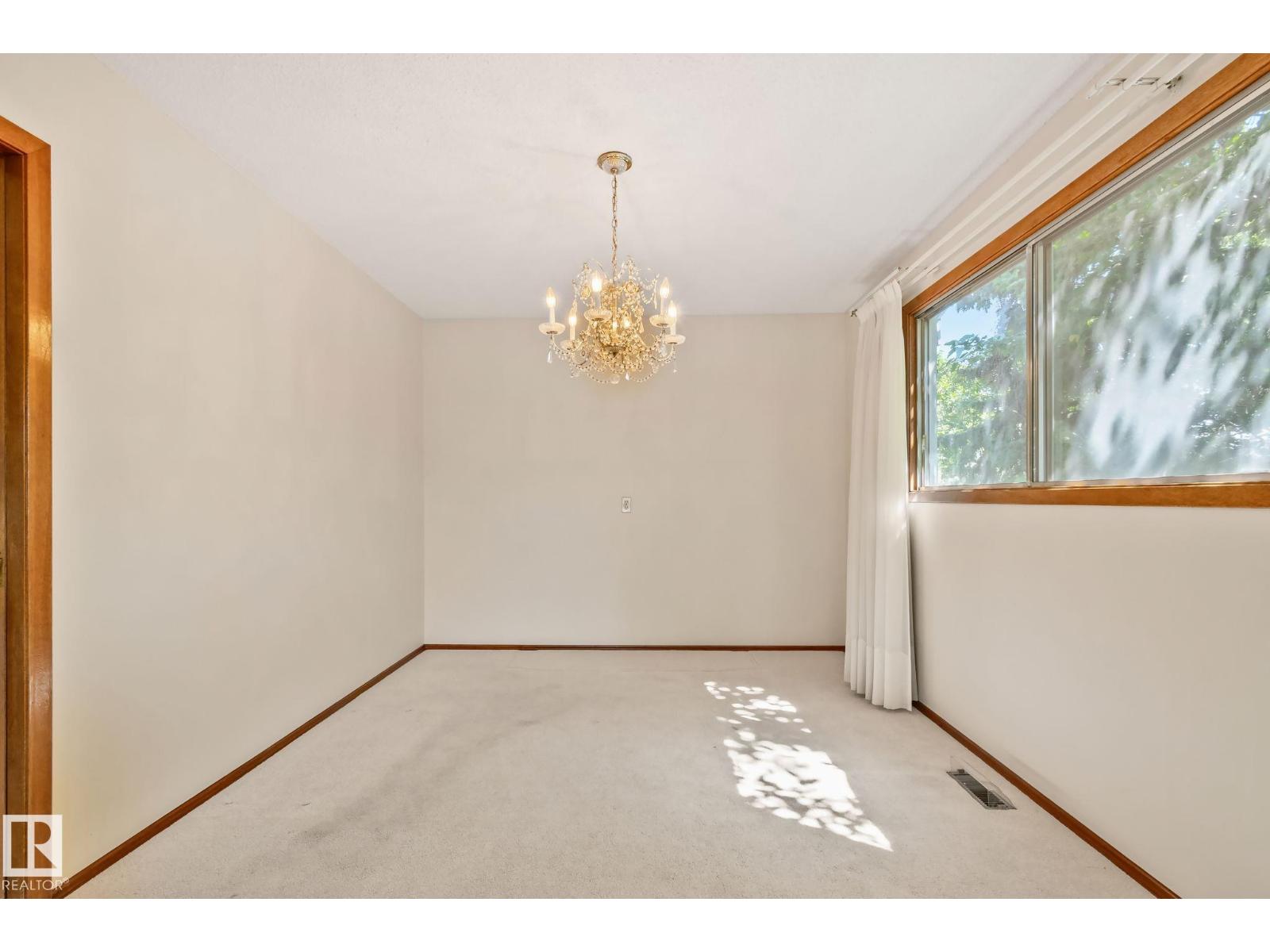 10904 40A AV NW - 8
