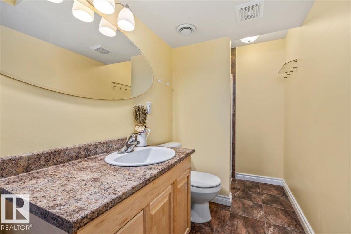2407 HAGEN WY NW - 41