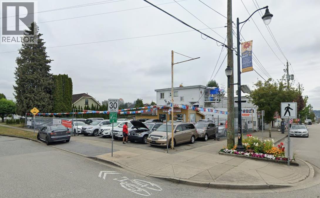 TWELFTH Street - photo 2