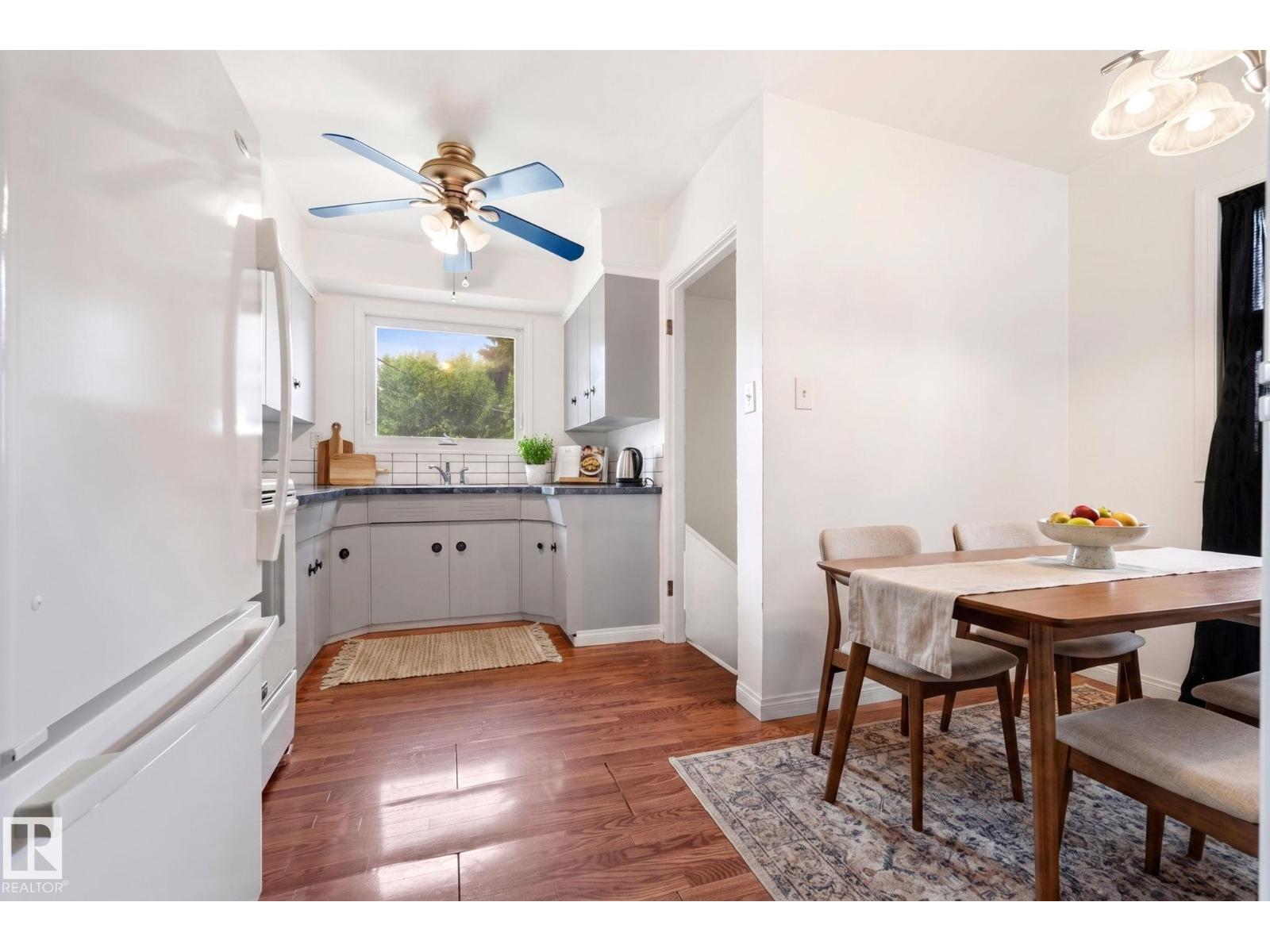 12823 88 ST NW - 9