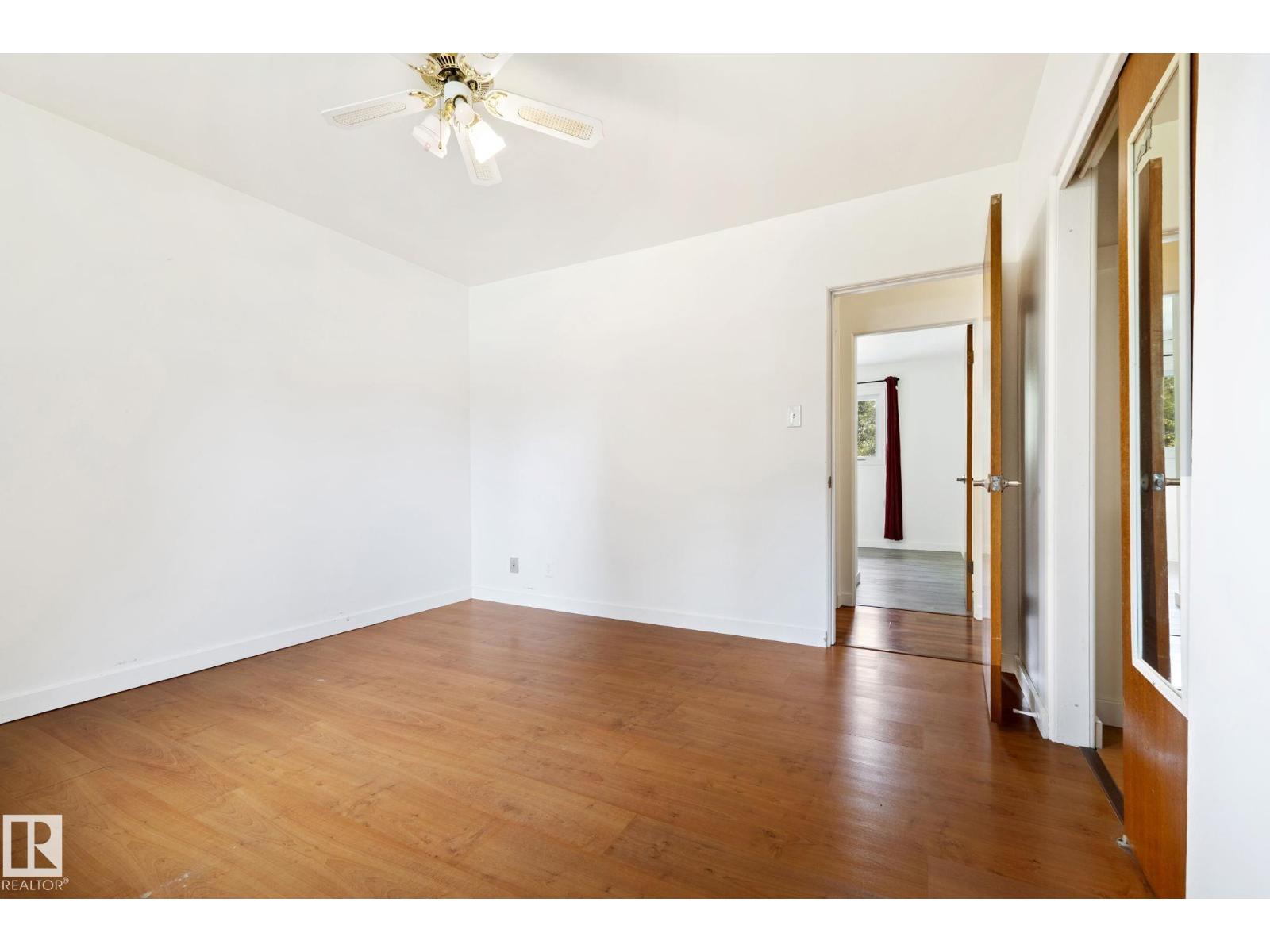 12823 88 ST NW - 30