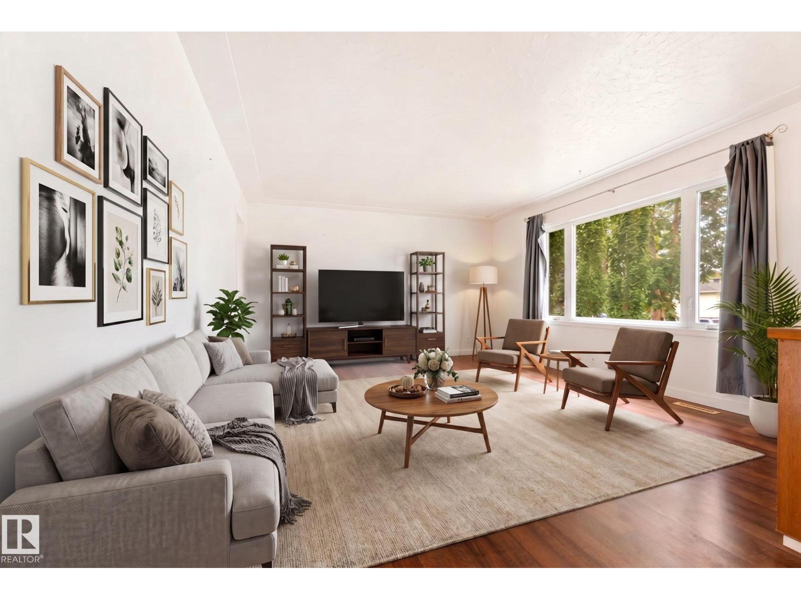 12823 88 ST NW - 3