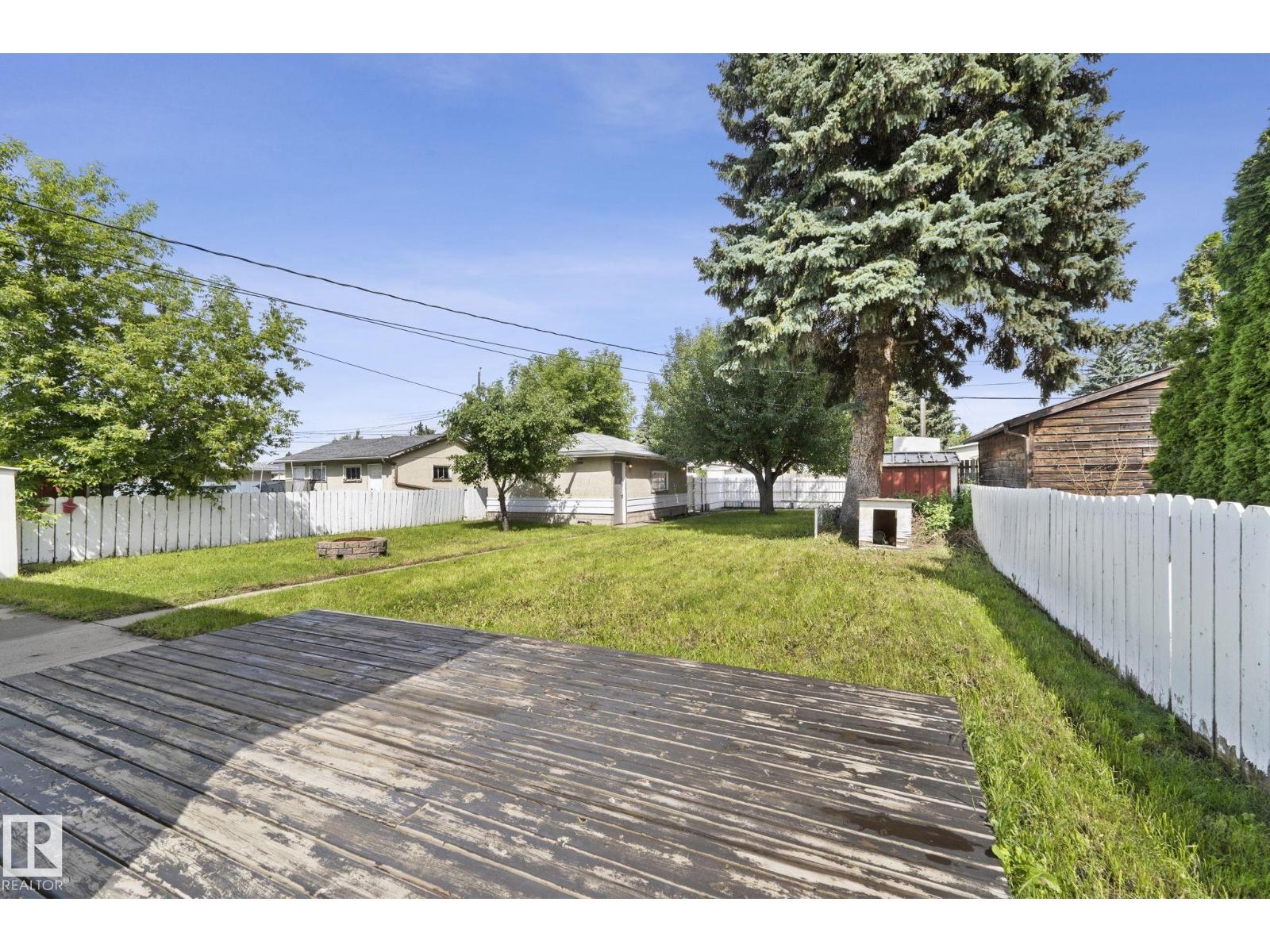 12823 88 ST NW - 52
