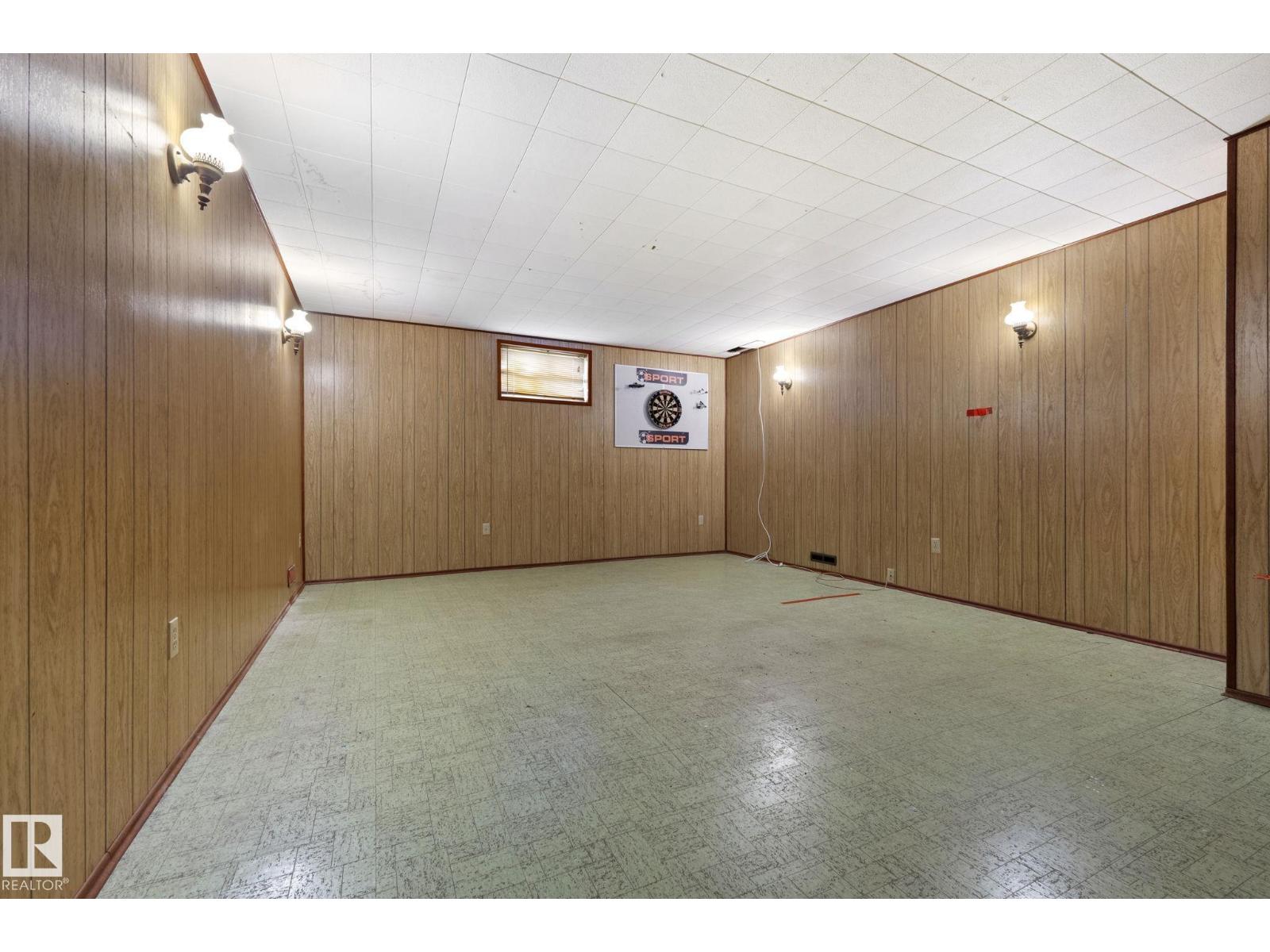 12823 88 ST NW - 45