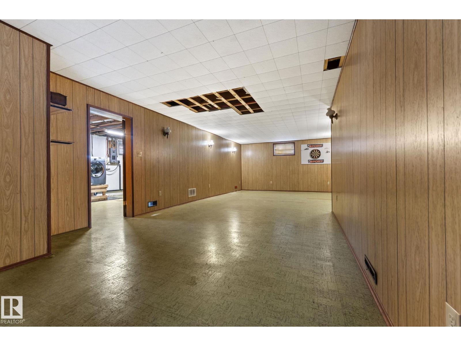 12823 88 ST NW - 44