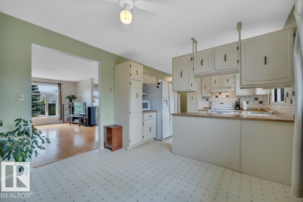 17918 63A AV NW - 13