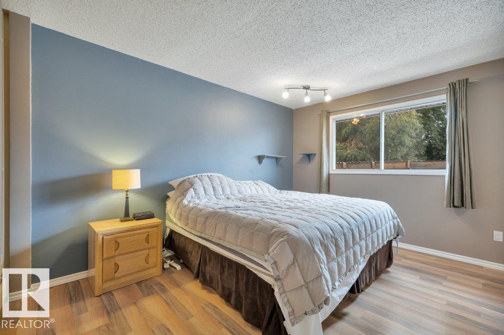 17918 63A AV NW - 20