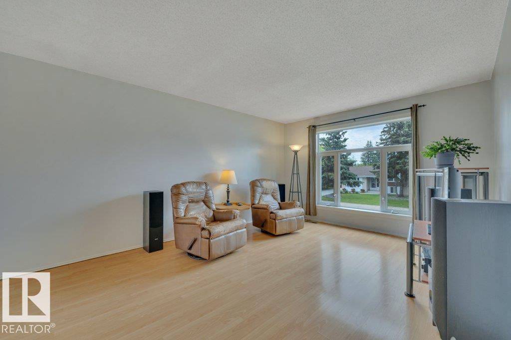 17918 63A AV NW - 8