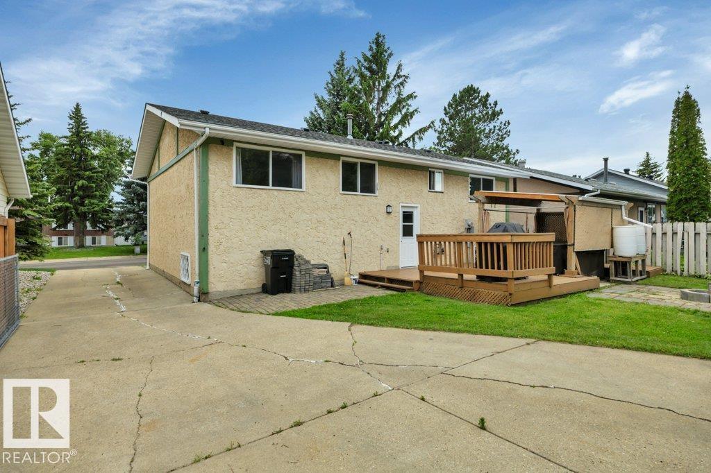 17918 63A AV NW - 51
