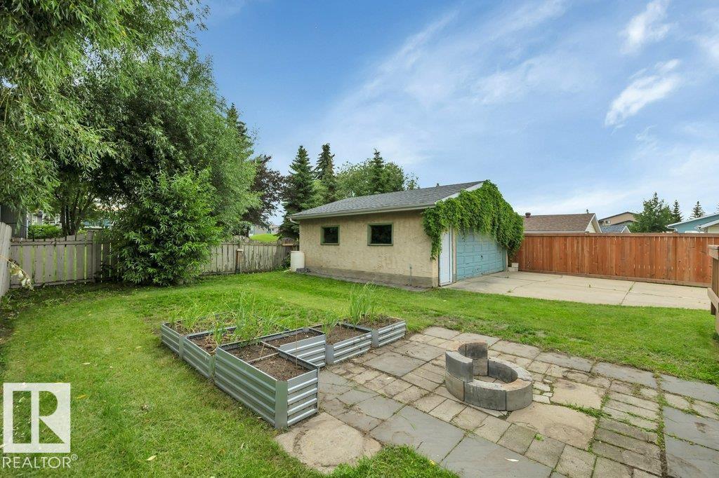 17918 63A AV NW - 52