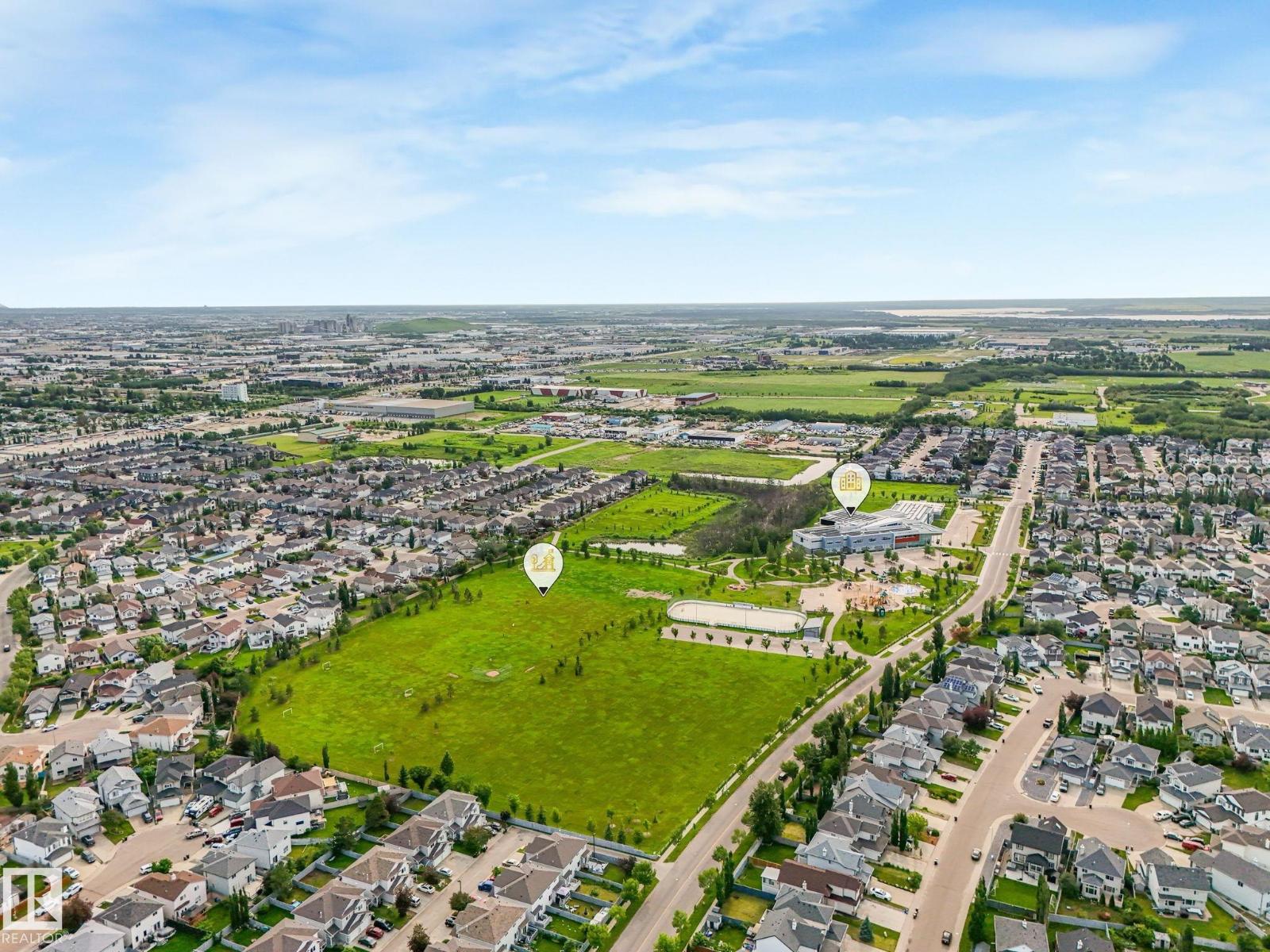 #5 13215 153 AV NW - 65