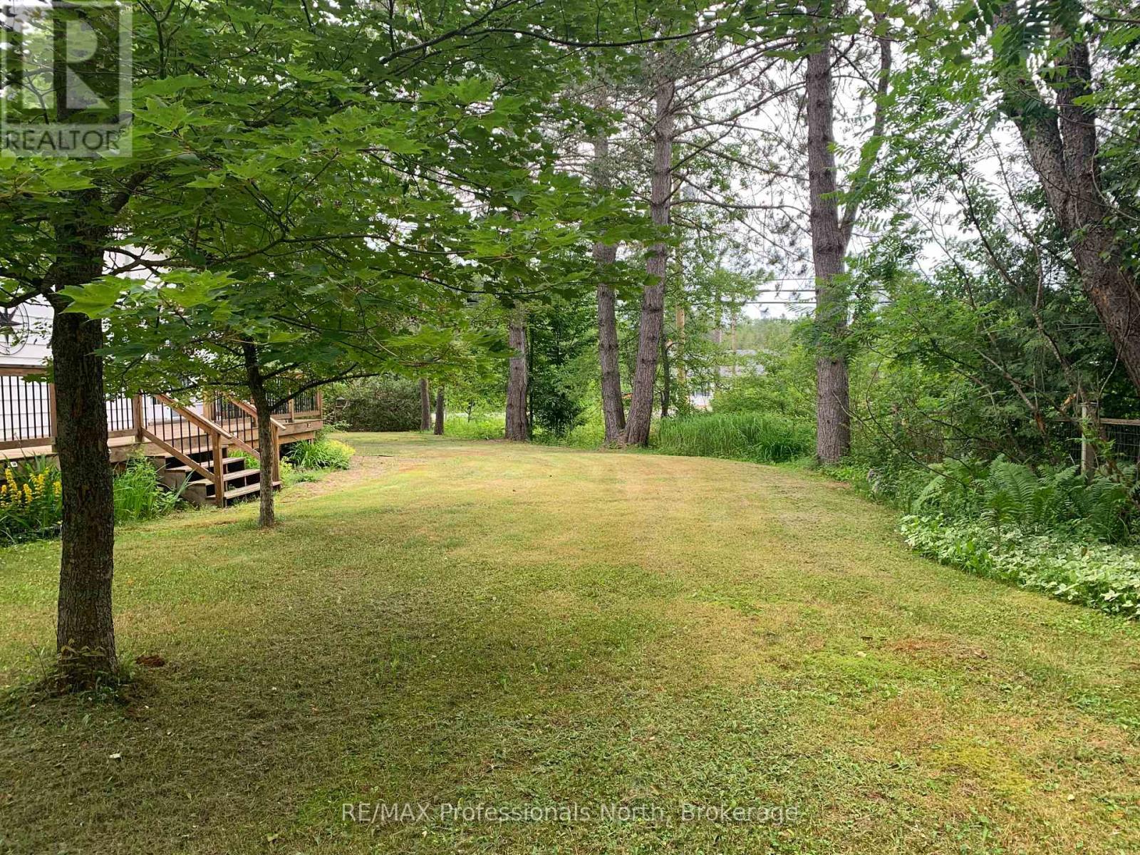 2195 LOOP ROAD - 7