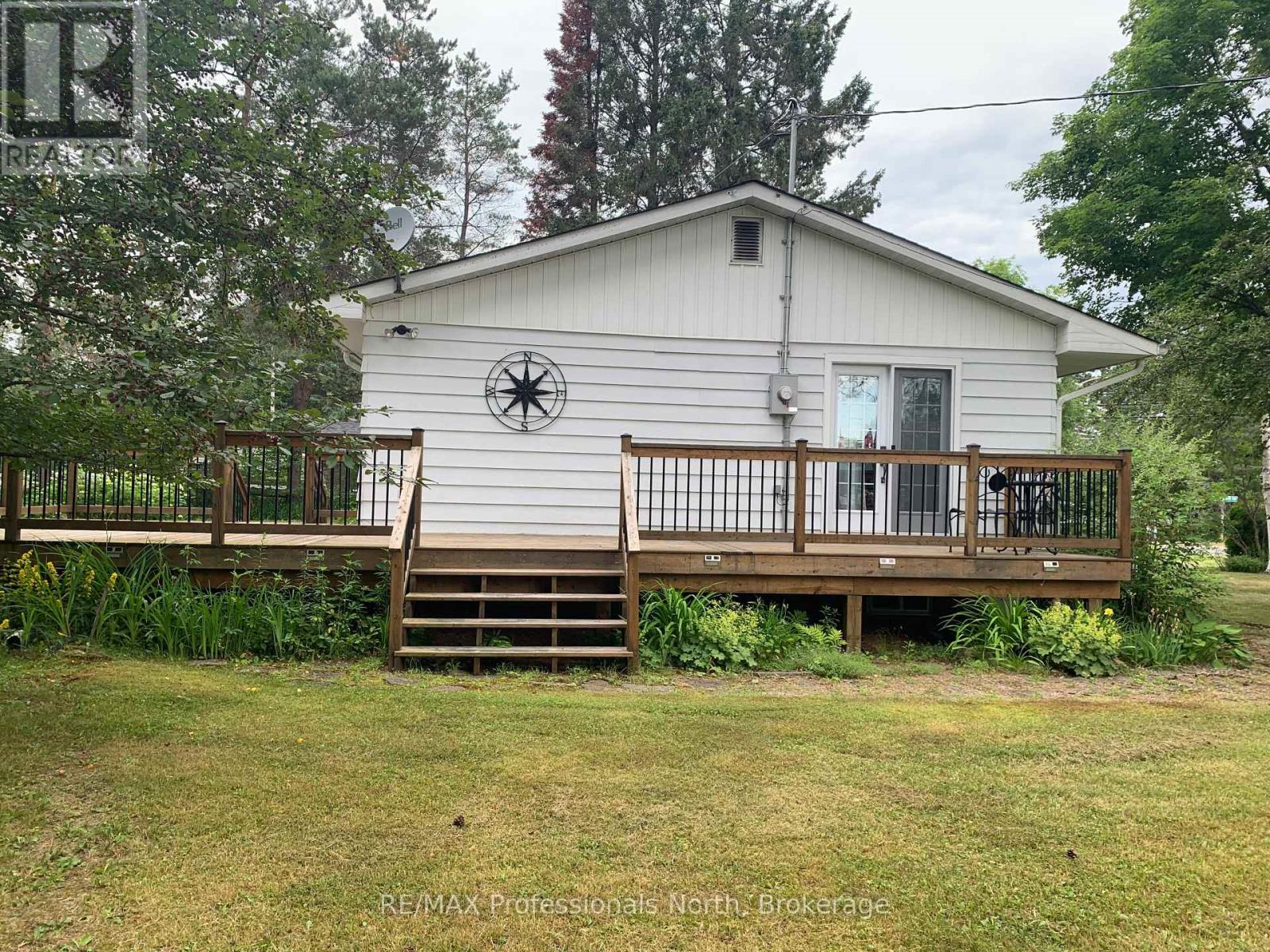2195 LOOP ROAD - 5