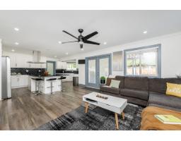 8902 142a Street, Surrey, BC V3V7T1 Photo 10
