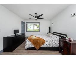 8902 142a Street, Surrey, BC V3V7T1 Photo 18