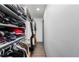 8902 142a Street, Surrey, BC V3V7T1 Photo 20