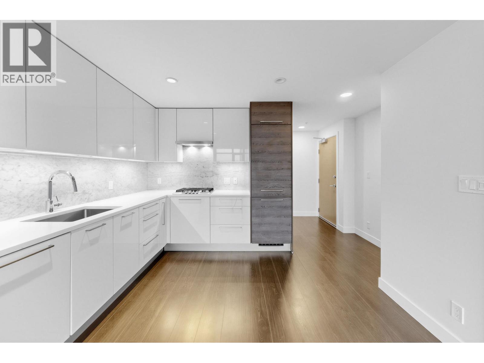 903 4458 BERESFORD STREET, Burnaby