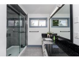 8902 142a Street, Surrey, BC V3V7T1 Photo 21