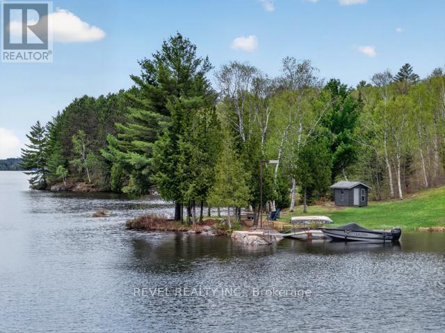 300 GREEN LANE - 34